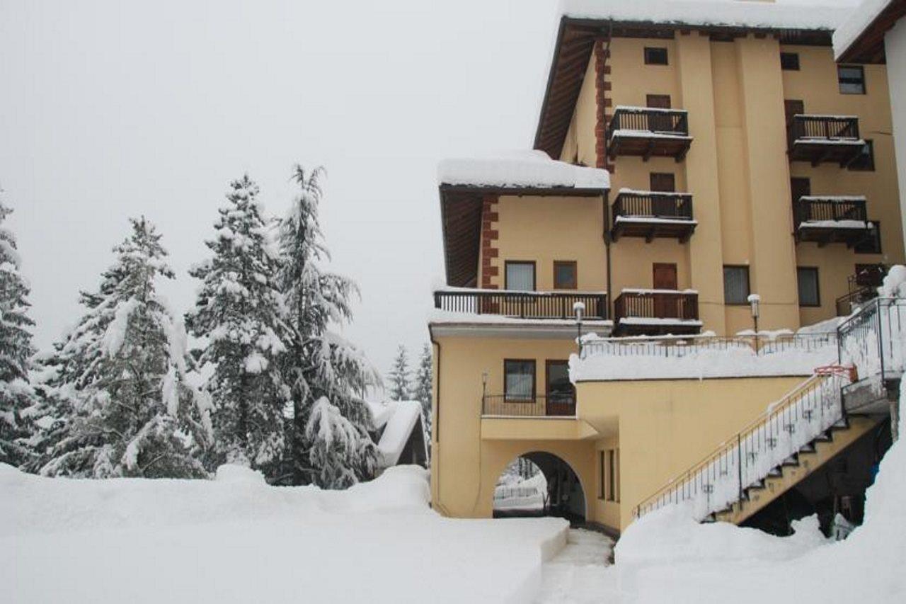 Hotel Corona Карано Екстер'єр фото